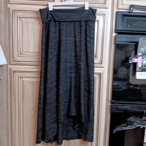 Livi Active Grey Black Skirt‎ - Size 14-16